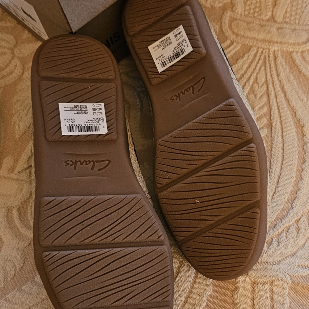 Clarks Black Espadrilles Comfortable Stylish Footwear - Picture 5 of 10